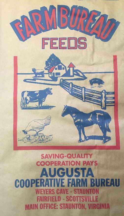 Augusta, Premium 5Grain Scratch, 50 lbs. Augusta Cooperative Farm